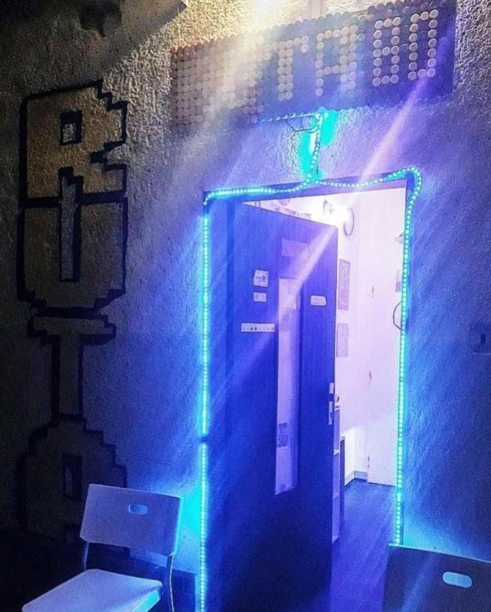 ルタ 80 ホステル ブルノ エクステリア 写真